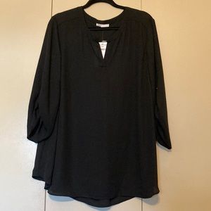NWT DR2 Black Blouse
